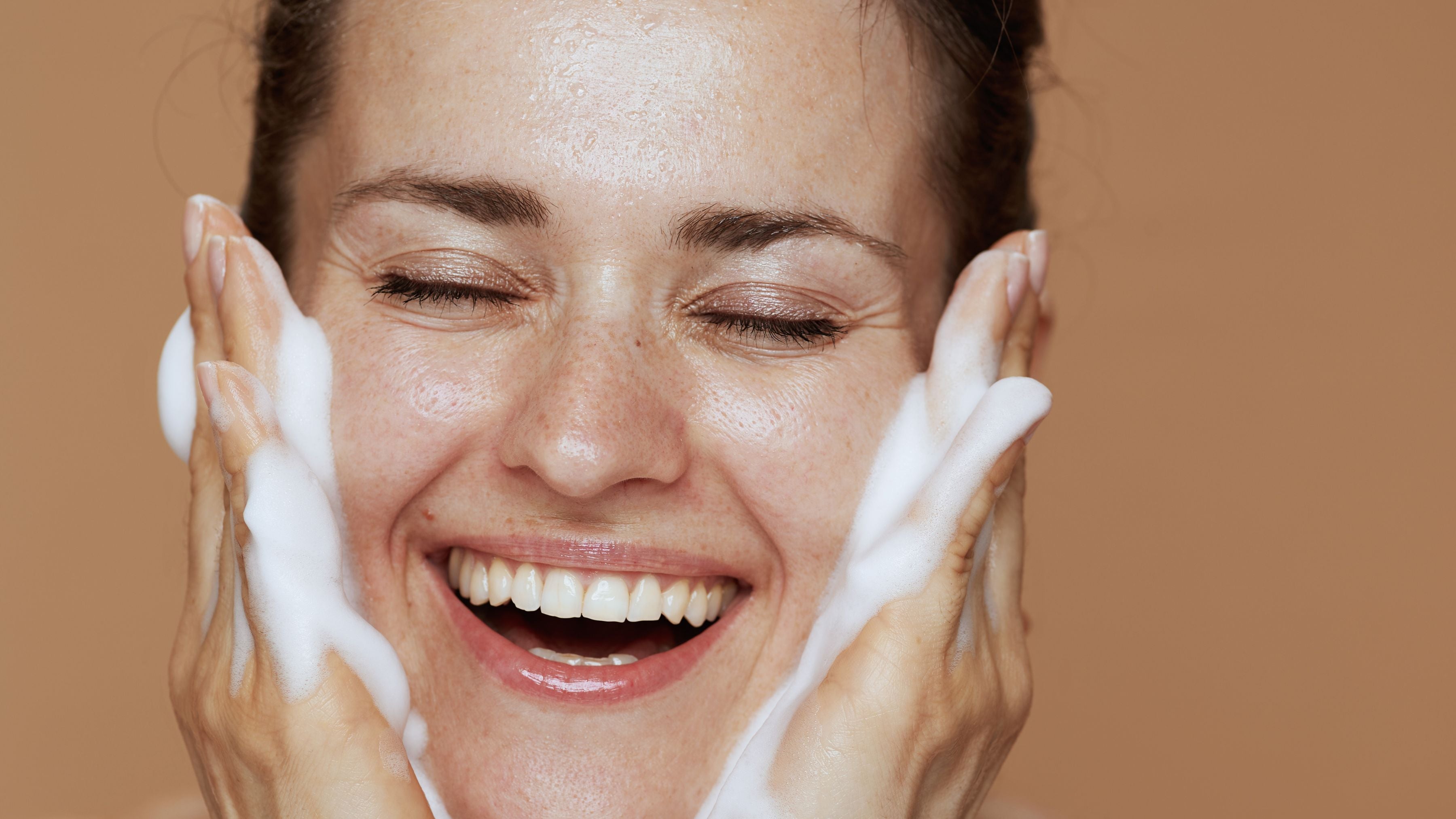 How to Choose the Best Facial Cleanser for You